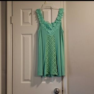 NWOT womens tunic S-M